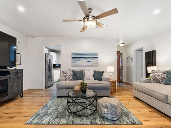 5762 Calle Sal Si Puedes, San Diego CA 92139