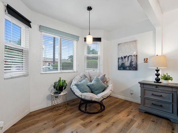 5762 Calle Sal Si Puedes, San Diego CA 92139