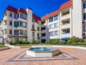 5875 Friars Apt 4404, San Diego CA 92110