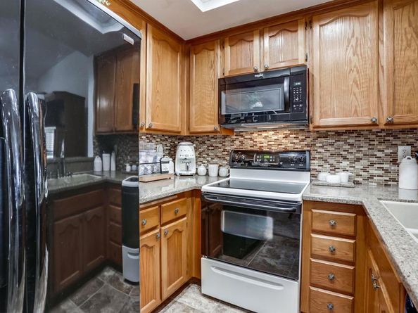 5875 Friars Apt 4404, San Diego CA 92110