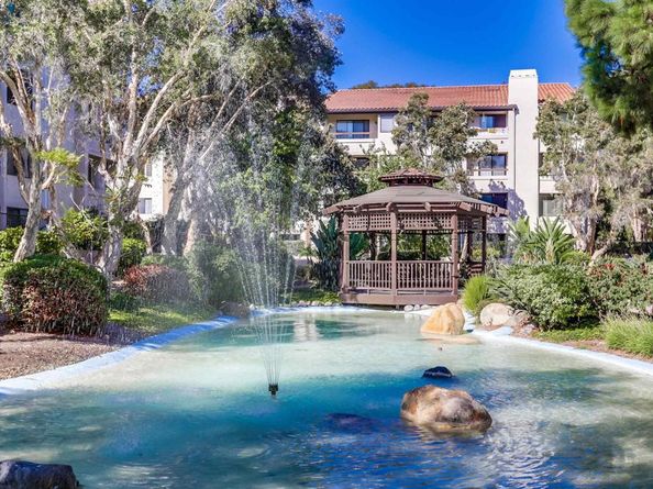 5875 Friars Apt 4404, San Diego CA 92110