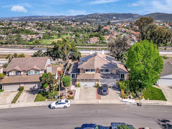 9525 High Park Lane, Rancho Penasquitos CA 92129