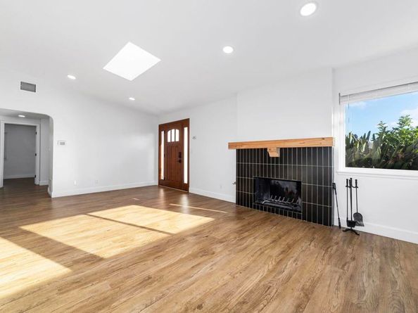 8324 Calle Calzada, San Diego CA 92126