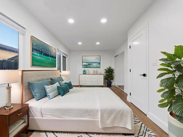8324 Calle Calzada, San Diego CA 92126