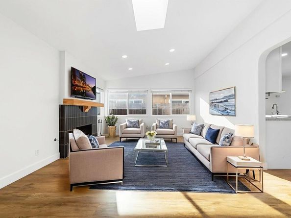 8324 Calle Calzada, San Diego CA 92126