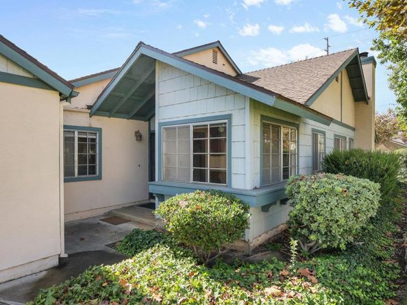 2469 Turnbridge, Escondido CA 92027