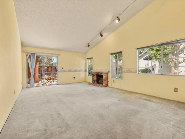 2469 Turnbridge, Escondido CA 92027