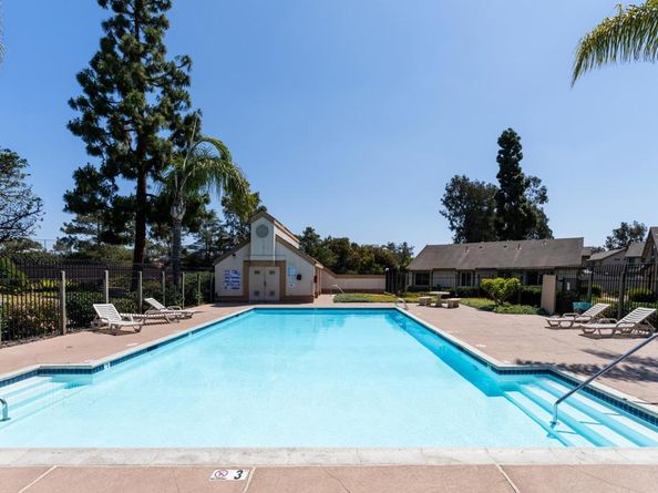 7089 wattle drive, Paradise Hills CA 92139