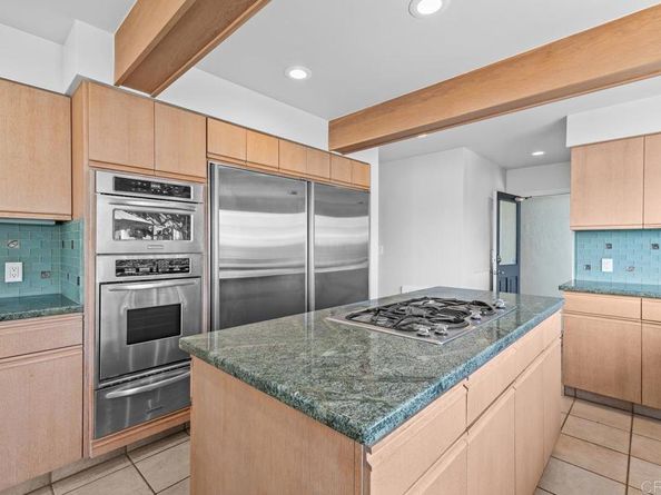 3366 Bayside Walk, San Diego CA 92109