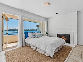 3366 Bayside Walk, San Diego CA 92109