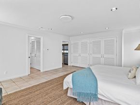 3366 Bayside Walk, San Diego CA 92109