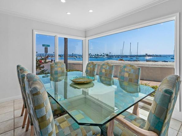 3366 Bayside Walk, San Diego CA 92109