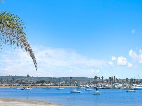 3366 Bayside Walk, San Diego CA 92109