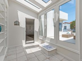 3366 Bayside Walk, San Diego CA 92109