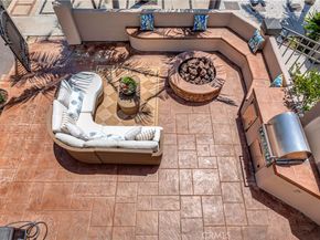 515 20th Street, Huntington Beach CA 92648