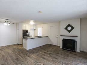 2839 S Fairview St F, Santa Ana CA 92704