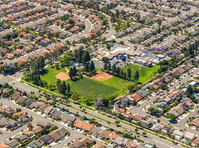9 Chattanooga, Irvine CA 92620