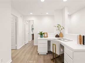 76 Trailing Vine, Irvine CA 92602