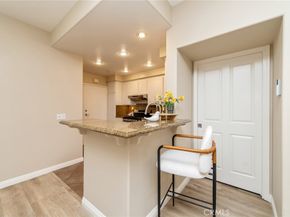 2605 Ladrillo Aisle, Irvine CA 92606