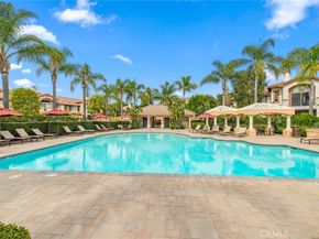 2605 Ladrillo Aisle, Irvine CA 92606