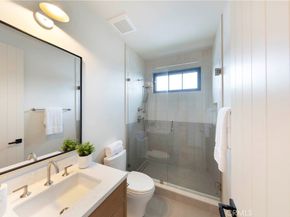 1594 Redlands Place, Costa Mesa CA 92627