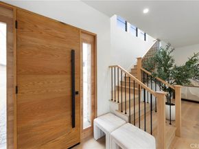 1594 Redlands Place, Costa Mesa CA 92627