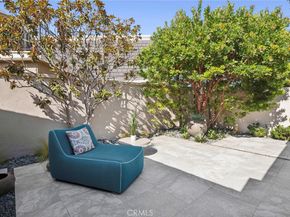 3 Rue Cannes, Newport Beach CA 92660