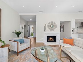 3 Rue Cannes, Newport Beach CA 92660