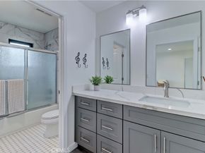 223 N. St. Andrews, Los Angeles CA 90004