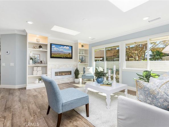 2046 Via Mariposa E Unit P, Laguna Woods CA 92637