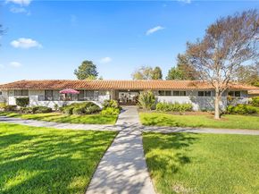 2046 Via Mariposa E Unit P, Laguna Woods CA 92637