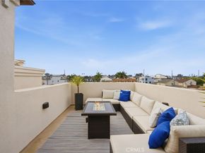 1202 Huntington Street, Huntington Beach CA 92648