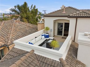 1202 Huntington Street, Huntington Beach CA 92648