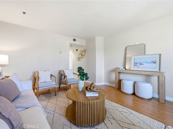 409 Utica D34 D34, Huntington Beach CA 92648