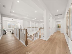 221 Clear Fls, Irvine CA 92602