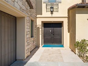 221 Clear Fls, Irvine CA 92602