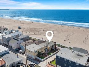 920 The Strand, Manhattan Beach CA 90266
