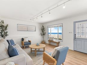 920 The Strand, Manhattan Beach CA 90266
