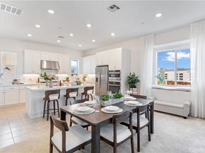 158 Abacus, Irvine CA 92618