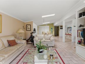 3030 Samoa, Costa Mesa CA 92626