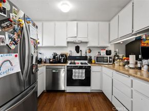 2006 California, Huntington Beach CA 92648