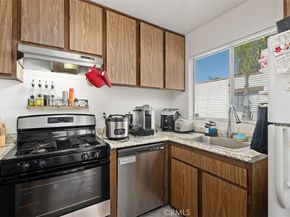 2006 California, Huntington Beach CA 92648