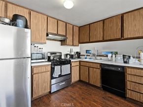 2006 California, Huntington Beach CA 92648