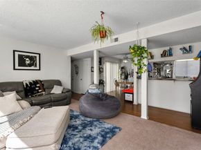 2006 California, Huntington Beach CA 92648