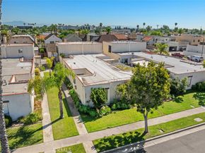 2006 California, Huntington Beach CA 92648