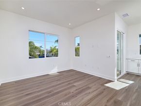 7268 Aura Circle, Huntington Beach CA 92647