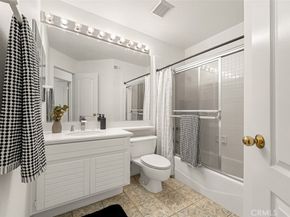 32 Lehigh Aisle, Irvine CA 92612