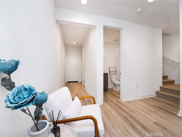 211 Baluster, Irvine CA 92618