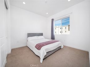 211 Baluster, Irvine CA 92618