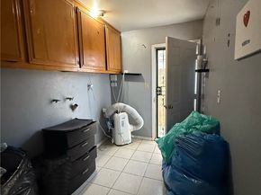 8904 Bandera, Los Angeles CA 90002